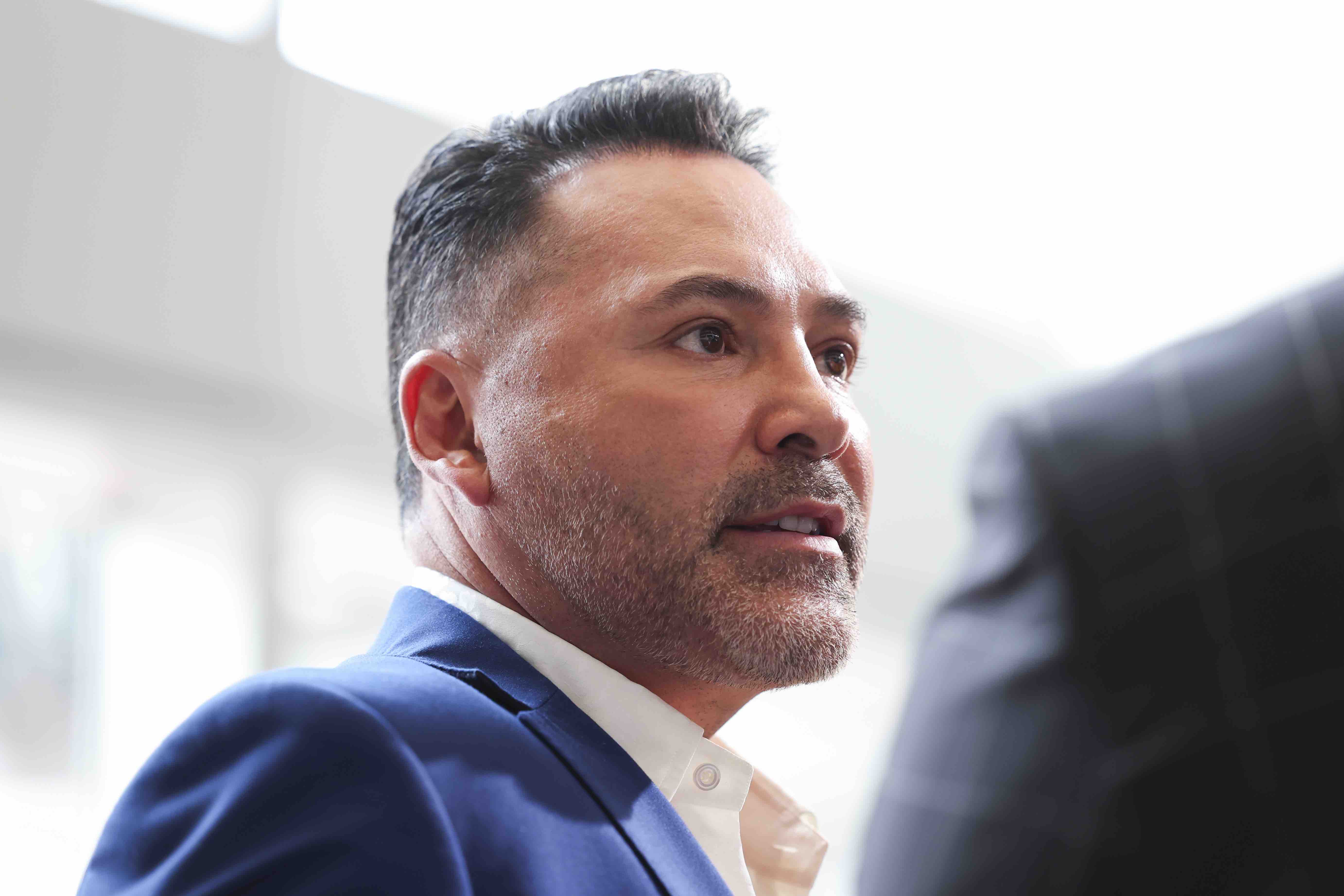 Boxing World Heats Up as De La Hoya Takes Aim at Mayweather Over Ryan Garcia